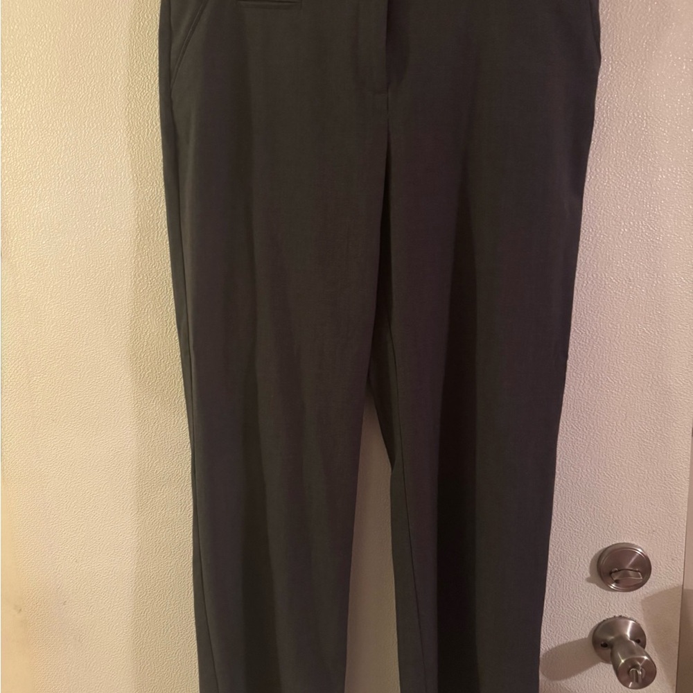 Briggs New York Gray Petite Pants